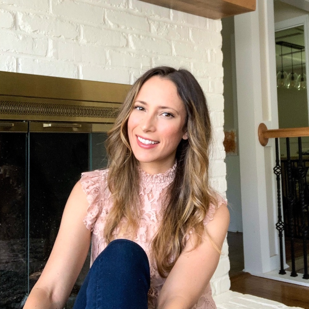 Meet your Posher, Laura